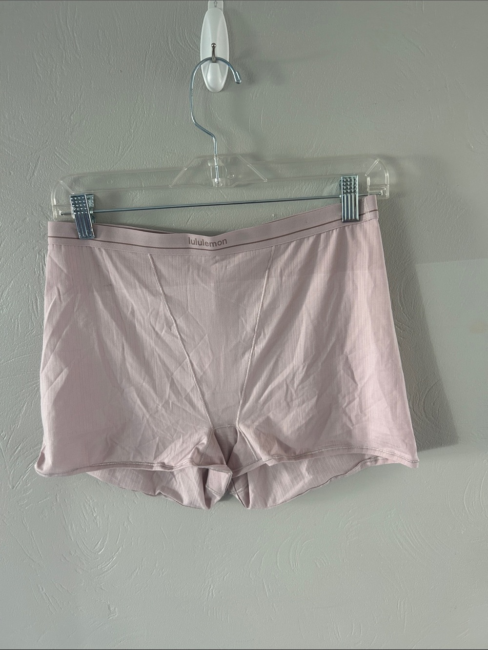 Lululemon super high rise shortie underwear pink logo stretch cotton rib